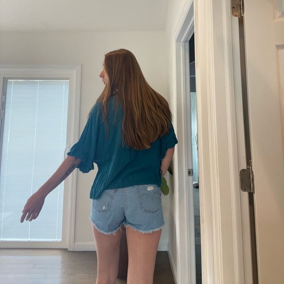 Blue Dolman Sleeved Flowy V Neck Blouse - Picture 3 of 5